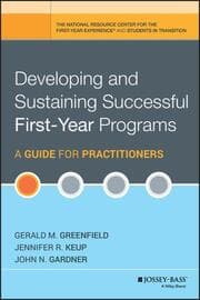 Cover von Developing and Sustaining Successful First-Year Programs