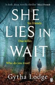 Cover von She Lies in Wait